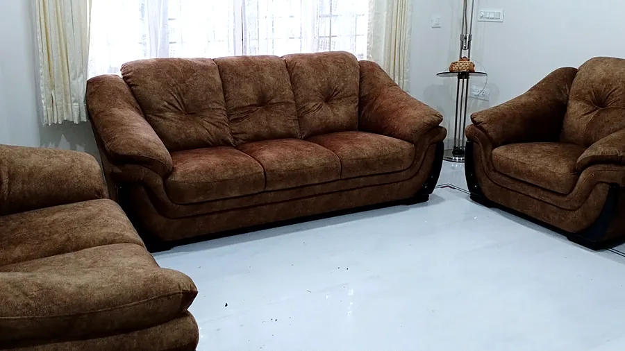 Formal three-piece set in a hotel lounge